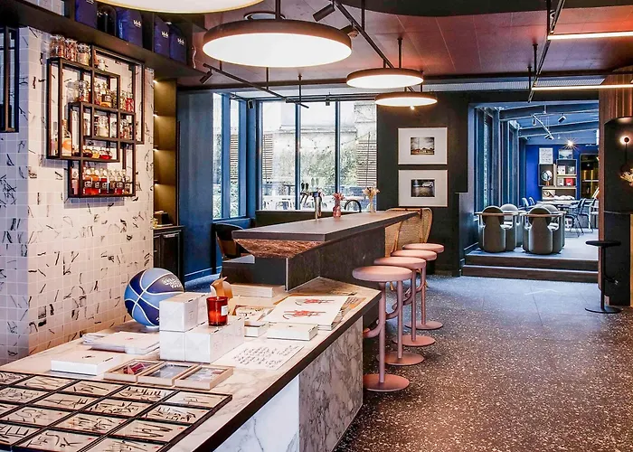 Tribe Paris Batignolles Hotel